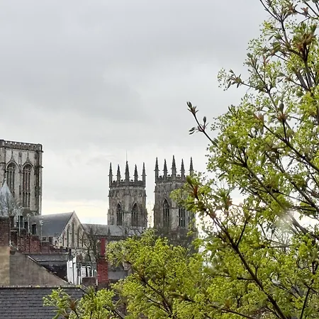 Appartement St Johns Mews Lt By Furnished - Free Parking - Long Term Business - Relocating Families York