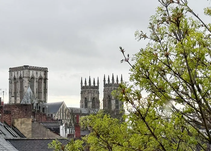 アパート St Johns Mews Lt By Furnished - Free Parking - Long Term Business - Relocating Families ヨーク